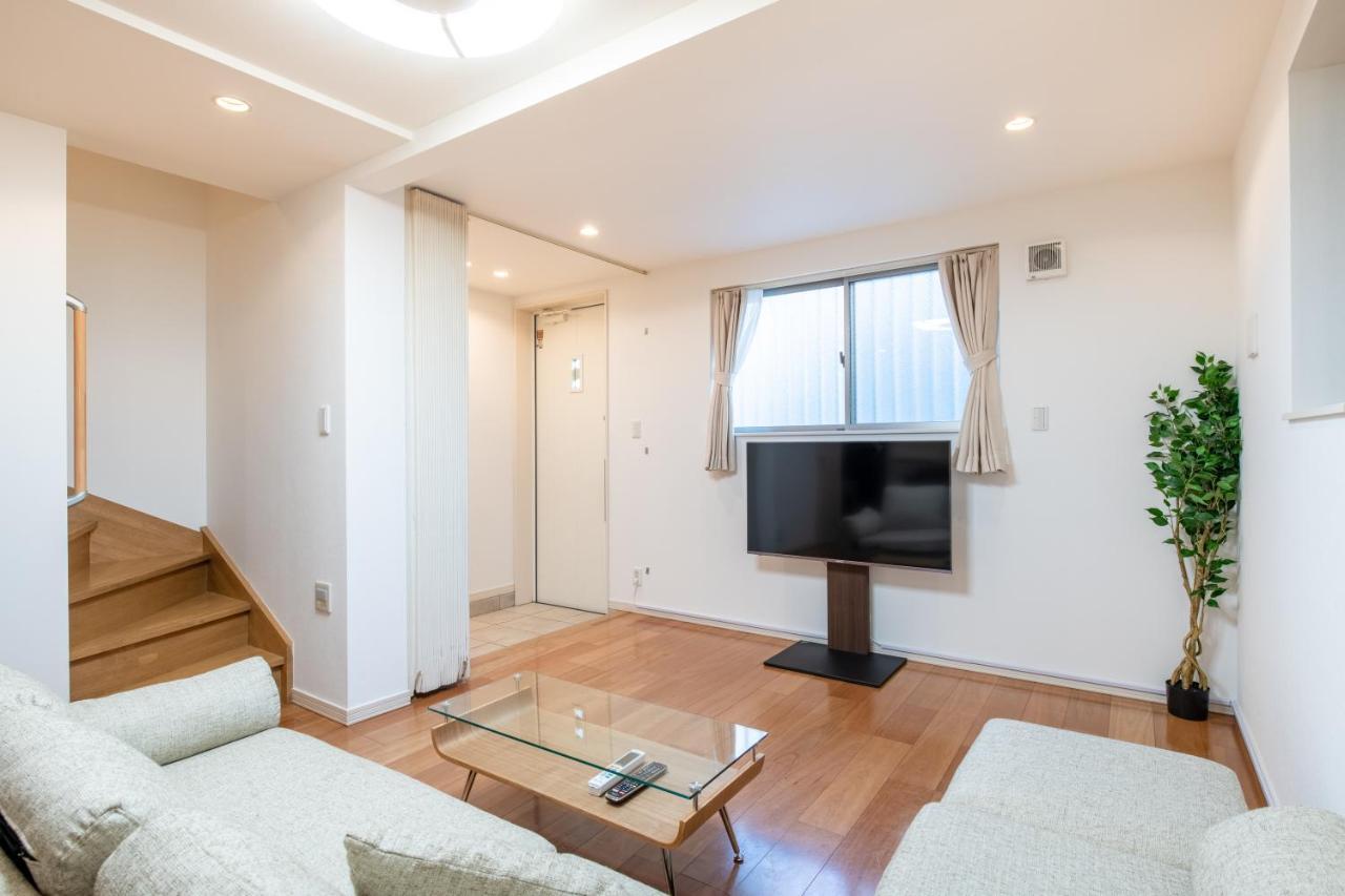 新宿6丁目戸建 Токио Экстерьер фото
